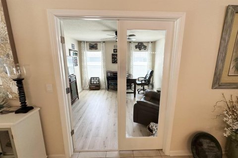 Купить виллу или дом в Палм-Кост, Флорида 3 комнаты, 219.53м2, № 1840401 - фото 20