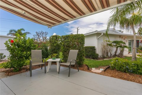 Copropriété à vendre à Nokomis, Floride: 2 chambres, 114.73 m2 № 1906014 - photo 4