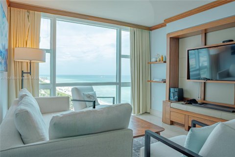 Condominio en venta en Miami Beach, Florida, 1 dormitorio, 61.5 m2 № 1887194 - foto 4