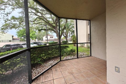 Condo in Miami, Florida, 2 bedrooms  № 1939131 - photo 18