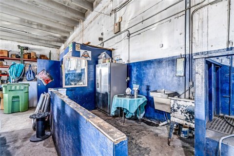 Commercial property in Homestead, Florida № 1924716 - photo 22