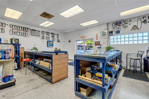 Commercial property in Homestead, Florida № 1924716 - photo 7