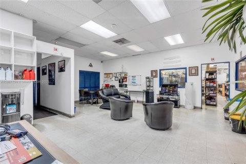 Commercial property in Homestead, Florida № 1924716 - photo 19