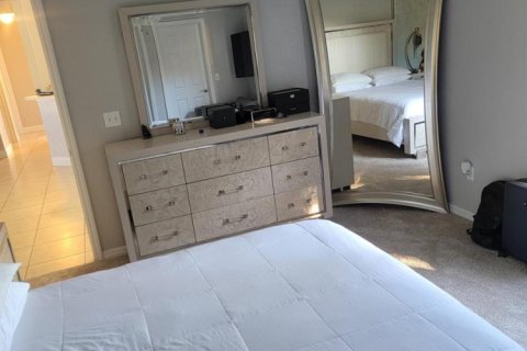 Casa en venta en Port St. Lucie, Florida, 3 dormitorios, 112.97 m2 № 2420724 - foto 4