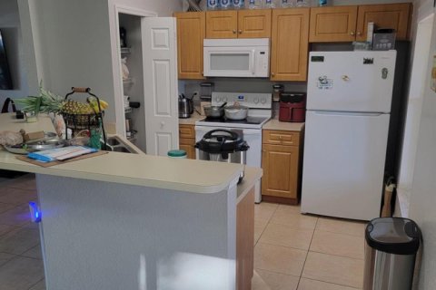 Casa en venta en Port St. Lucie, Florida, 3 dormitorios, 112.97 m2 № 2420724 - foto 3