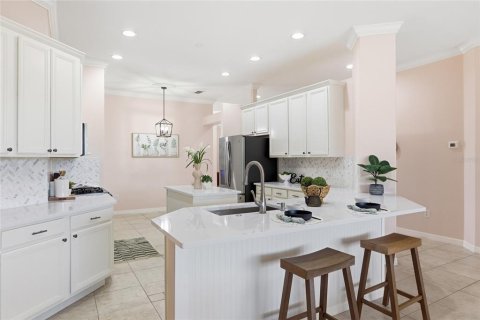 Villa ou maison à vendre à Tampa, Floride: 4 chambres, 297.66 m2 № 2131402 - photo 19