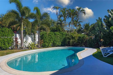 House in Oakland Park, Florida 3 bedrooms, 152.45 sq.m. № 2003641 - photo 3