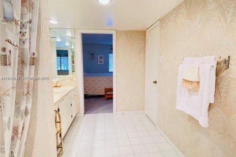 Condominio en venta en Greenacres, Florida, 2 dormitorios, 85.84 m2 № 1989761 - foto 18