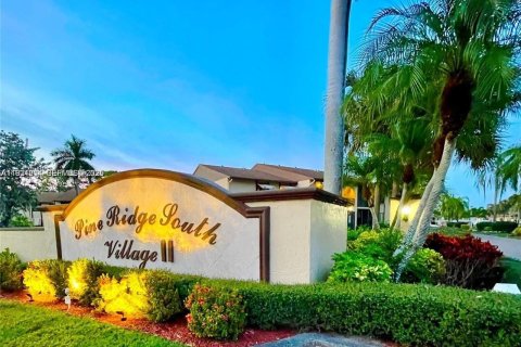 Condominio en venta en Greenacres, Florida, 2 dormitorios, 85.84 m2 № 1989761 - foto 1