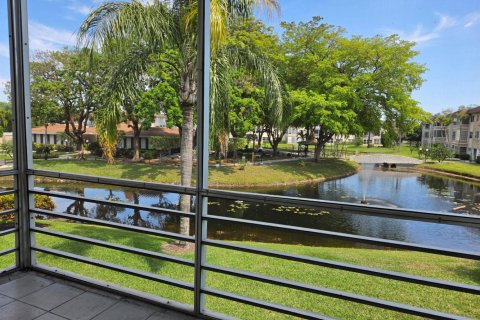 Condominio en venta en Lauderdale Lakes, Florida, 2 dormitorios, 87.7 m2 № 2146181 - foto 22