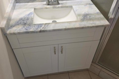 Condominio en venta en Lauderdale Lakes, Florida, 2 dormitorios, 87.7 m2 № 2146181 - foto 18