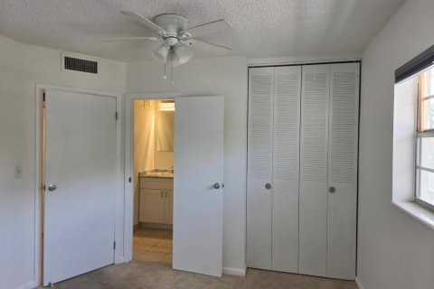 Condominio en venta en Lauderdale Lakes, Florida, 2 dormitorios, 87.7 m2 № 2146181 - foto 16