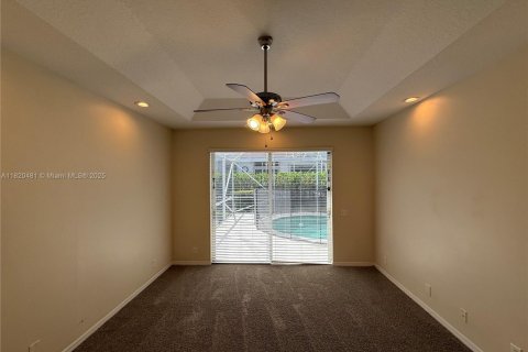 House in Coral Springs, Florida 4 bedrooms, 201.78 sq.m. № 1779291 - photo 27