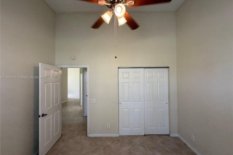 House in Coral Springs, Florida 4 bedrooms, 201.78 sq.m. № 1779291 - photo 7