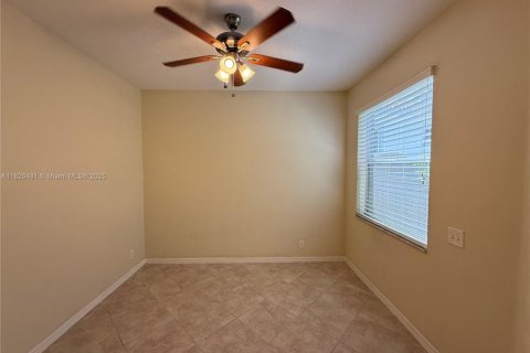 House in Coral Springs, Florida 4 bedrooms, 201.78 sq.m. № 1779291 - photo 19