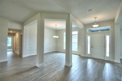 Casa en venta en Auburndale, Florida, 4 dormitorios, 233 m2 № 2111429 - foto 5