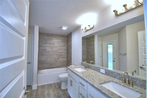 Casa en venta en Auburndale, Florida, 4 dormitorios, 233 m2 № 2111429 - foto 17