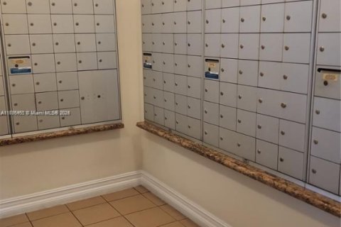 Купить кондоминиум в Холливуд, Флорида 1 комната, 93.09м2, № 1638755 - фото 7