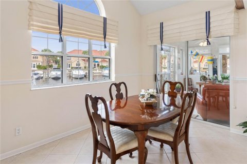 Adosado en venta en Palm Coast, Florida, 3 dormitorios, 177.91 m2 № 1880609 - foto 14