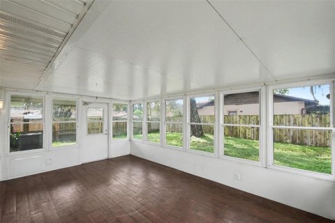 Casa en venta en Seffner, Florida, 3 dormitorios, 118.17 m2 № 2418449 - foto 15