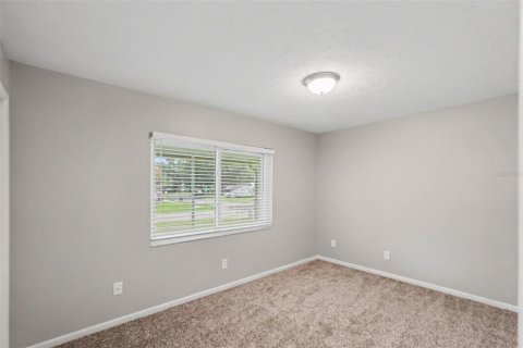 Casa en venta en Seffner, Florida, 3 dormitorios, 118.17 m2 № 2418449 - foto 12