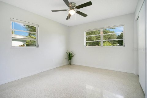 Casa en venta en Titusville, Florida, 3 dormitorios, 106.65 m2 № 1907526 - foto 17