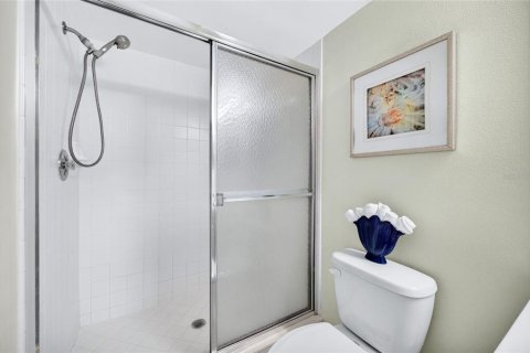 Condo in Saint Petersburg, Florida, 2 bedrooms  № 2377800 - photo 27