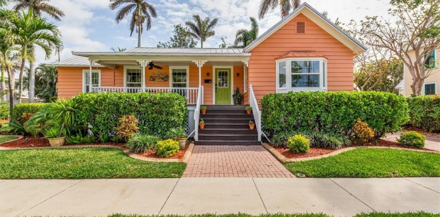 Casa en Punta Gorda, Florida 3 dormitorios, 158.12 m2 № 1626404