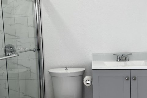 Propiedad comercial en alquiler en Pembroke Pines, Florida, 1 dormitorio, 37.16 m2 № 2049052 - foto 7