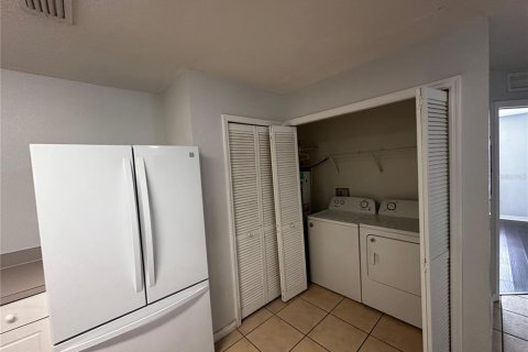Condominio en alquiler en Kissimmee, Florida, 3 dormitorios, 111.67 m2 № 1782437 - foto 5