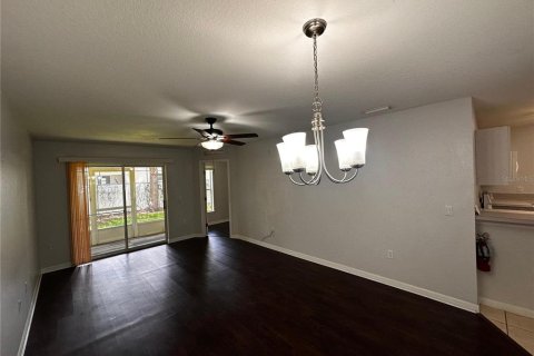 Condominio en alquiler en Kissimmee, Florida, 3 dormitorios, 111.67 m2 № 1782437 - foto 16