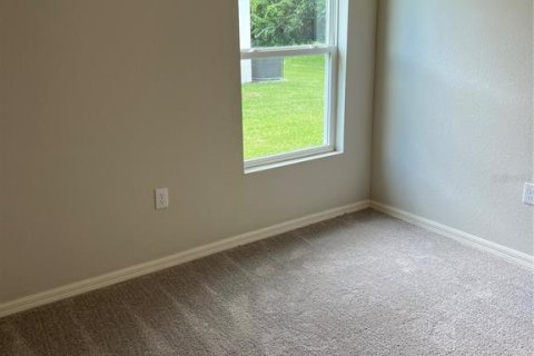 House in Lehigh Acres, Florida 3 bedrooms, 130.9 sq.m. № 1893634 - photo 23