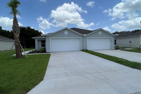 House in Lehigh Acres, Florida 3 bedrooms, 130.9 sq.m. № 1893634 - photo 1