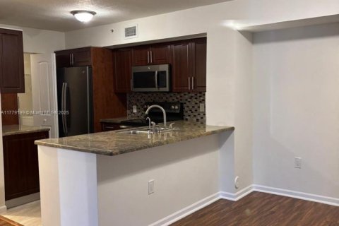Condo in Miramar, Florida, 3 bedrooms  № 1862068 - photo 10