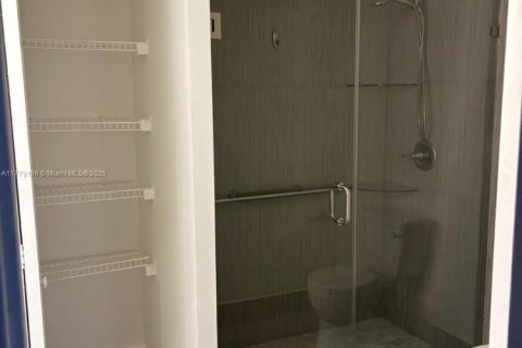 Condo in Miramar, Florida, 3 bedrooms  № 1862068 - photo 13