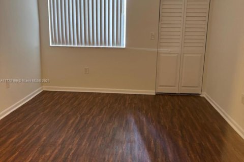 Condo in Miramar, Florida, 3 bedrooms  № 1862068 - photo 20