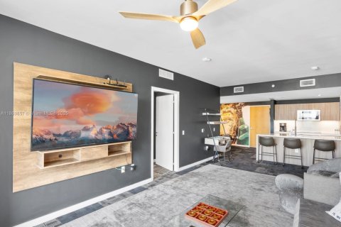 Condo in Fort Lauderdale, Florida, 2 bedrooms № 1979522 - photo 5