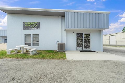 Commercial property in Sarasota, Florida 483.18 sq.m. № 1513841 - photo 3