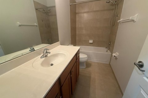 Touwnhouse à louer à Stuart, Floride: 3 chambres, 143.26 m2 № 2268286 - photo 20