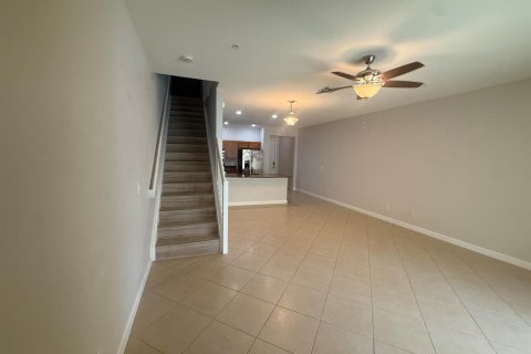 Touwnhouse à louer à Stuart, Floride: 3 chambres, 143.26 m2 № 2268286 - photo 11