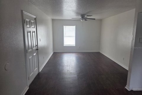 Apartment in Tampa, Florida 3 bedrooms, 94.76 sq.m. № 2157296 - photo 3