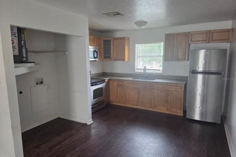 Apartment in Tampa, Florida 3 bedrooms, 94.76 sq.m. № 2157296 - photo 4