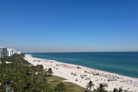 Condominio en alquiler en Miami Beach, Florida, 1 dormitorio, 48.77 m2 № 2019374 - foto 3