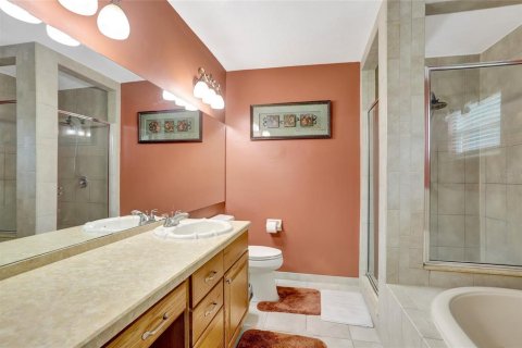 House in Winter Park, Florida 4 bedrooms, 192.77 sq.m. № 1781387 - photo 20