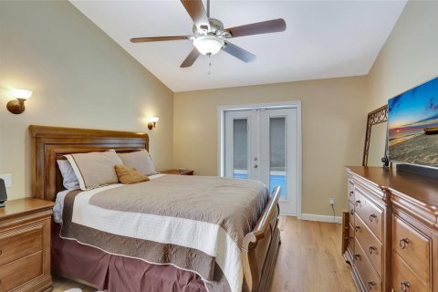 House in Winter Park, Florida 4 bedrooms, 192.77 sq.m. № 1781387 - photo 18