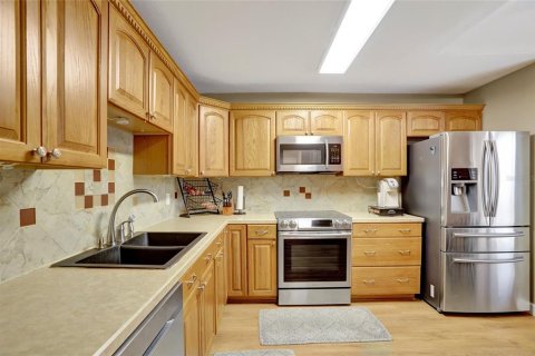 House in Winter Park, Florida 4 bedrooms, 192.77 sq.m. № 1781387 - photo 6
