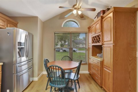 House in Winter Park, Florida 4 bedrooms, 192.77 sq.m. № 1781387 - photo 7