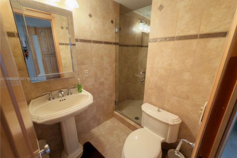 Copropriété à vendre à Pompano Beach, Floride: 2 chambres, 95.5 m2 № 2089717 - photo 23