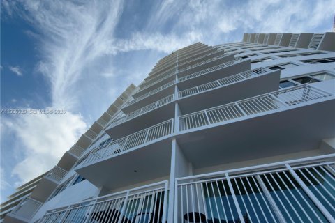 Copropriété à vendre à Pompano Beach, Floride: 2 chambres, 95.5 m2 № 2089717 - photo 26