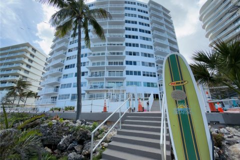 Copropriété à vendre à Pompano Beach, Floride: 2 chambres, 95.5 m2 № 2089717 - photo 28